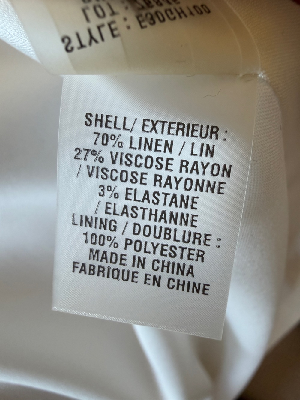Elie Tahari Ivory Linen Blend Double-Breasted Blazer | Size 6 - Picture 6 of 6